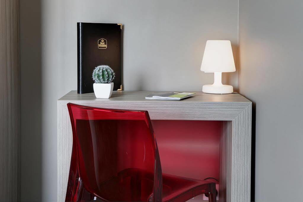 Western Paris Porte De Versailles 3*